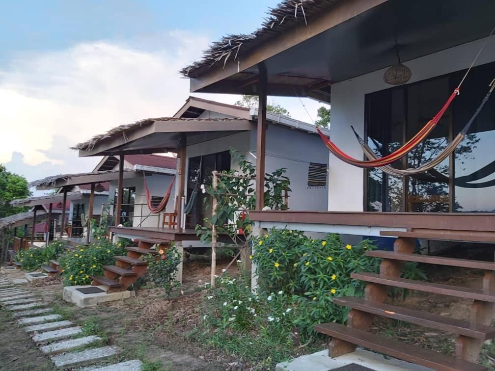 Bigfin Beach Resort Kota Belud Экстерьер фото